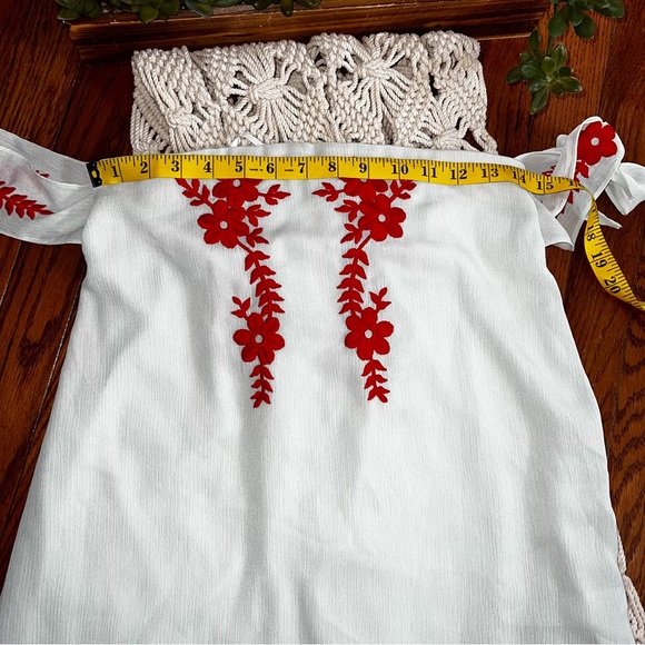 Lulu’s | Crysta Floral Embroidered Off the Shoulder Dress - Picture 5 of 7